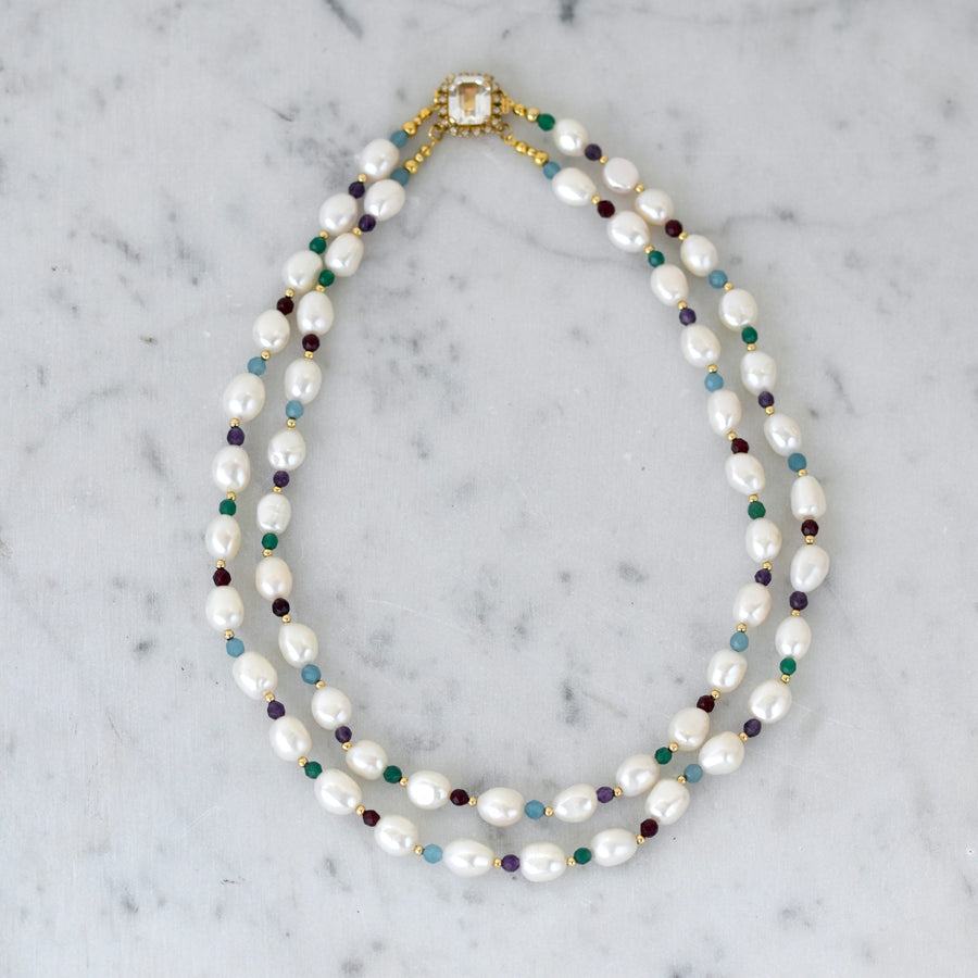 Grace Kelly Statement Pearl necklace