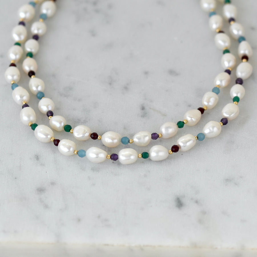 Grace Kelly Statement Pearl necklace